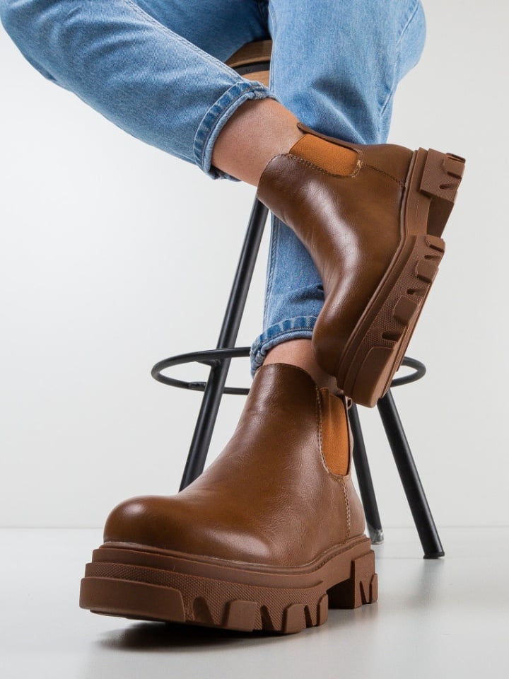 Ghete dama Clayton Camel