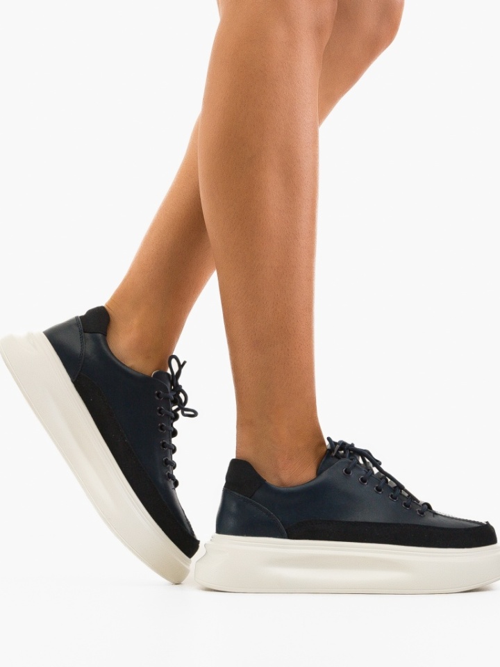 Sneakers Dama Wade Gri