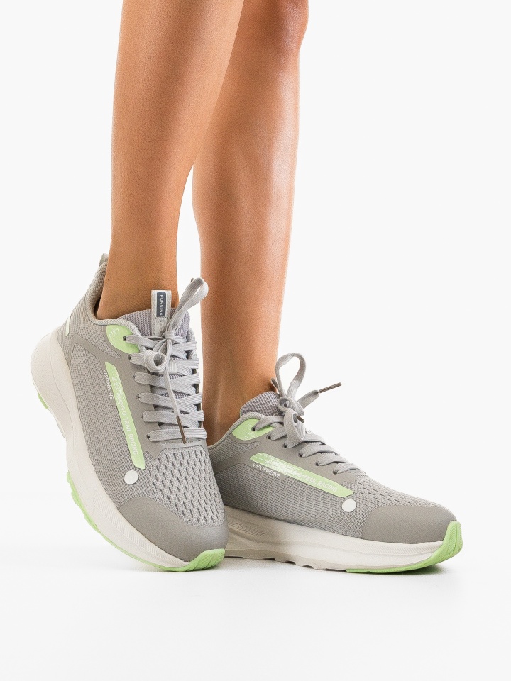 Sneakers dama Zoom Negri