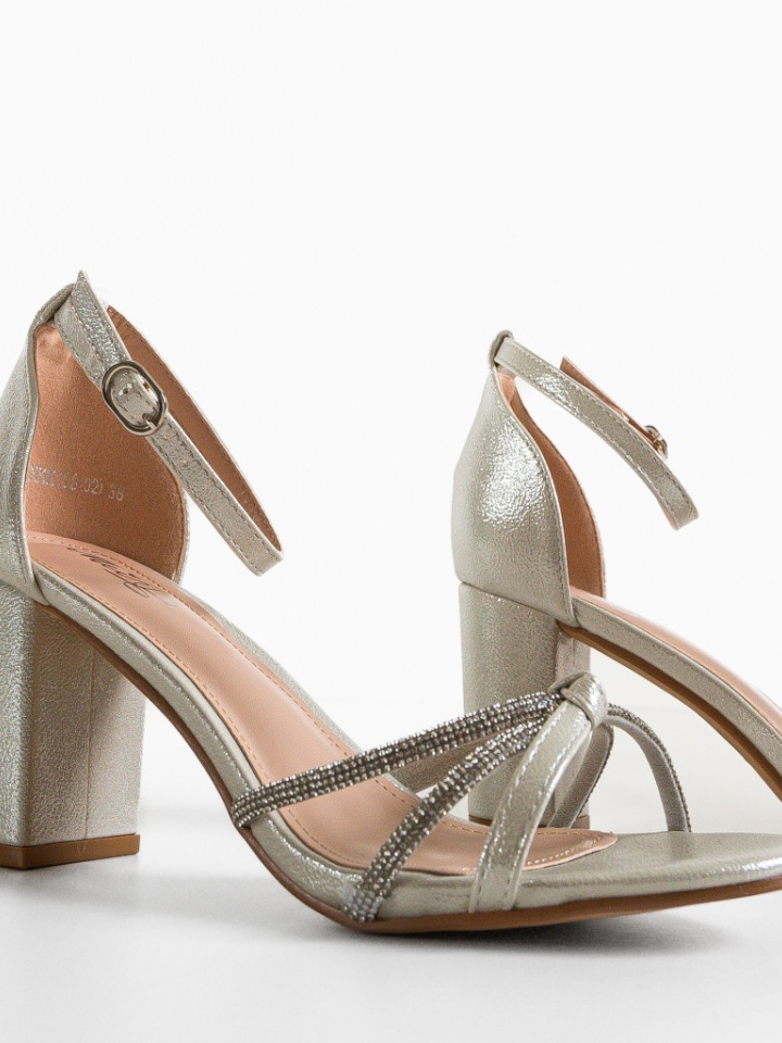 Sandale cu toc Petty Negre