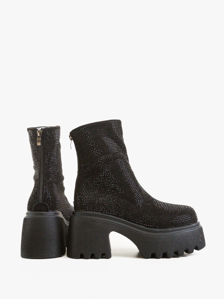 Ghete dama Hamam Negre