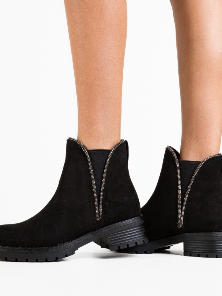 Ghette dama Monik Negre