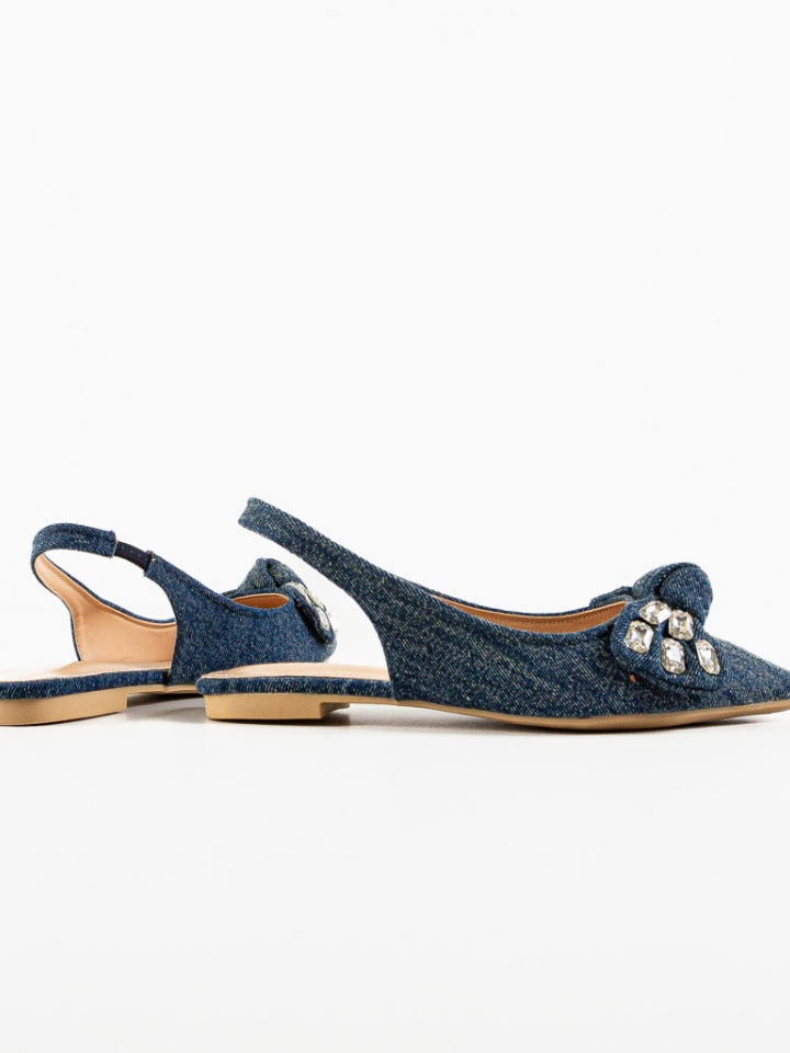 Balerini dama Zorro Negri