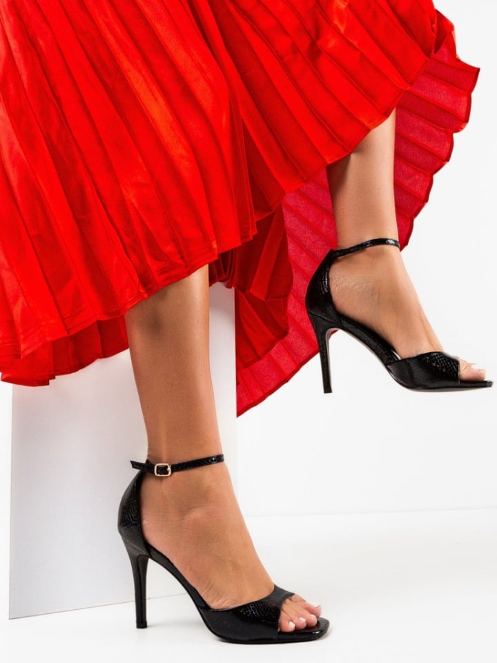 Sandale cu toc Lekaz Negri