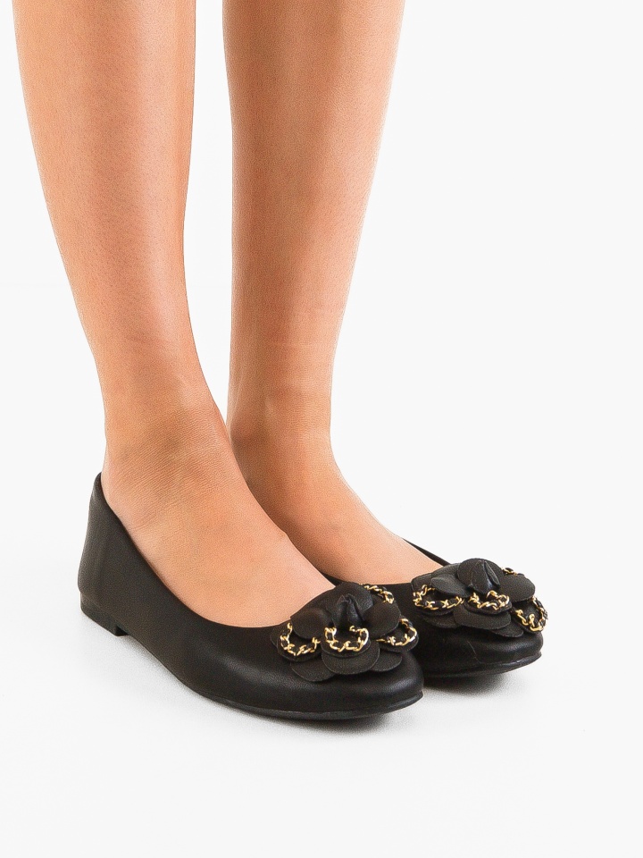 Balerini dama Zihan Grena