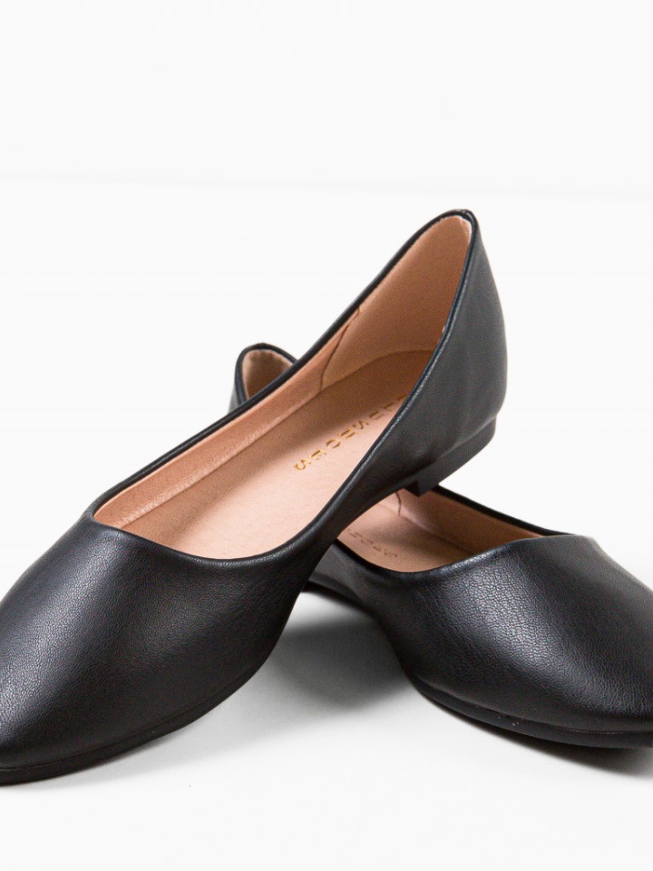 Balerini dama Kandar Roz