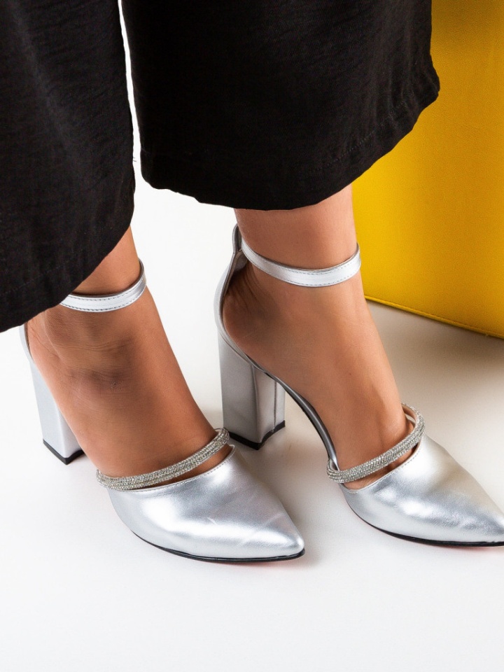 Pantofi dama Yanaba Argintii