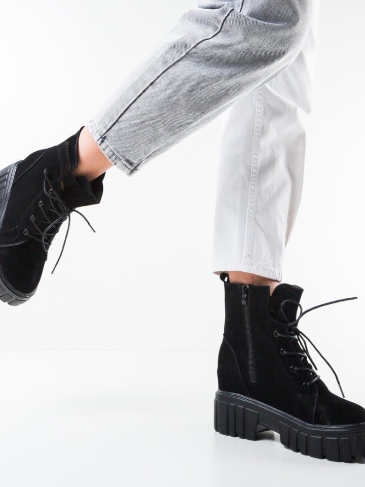 Ghete Oplakama Negre 2