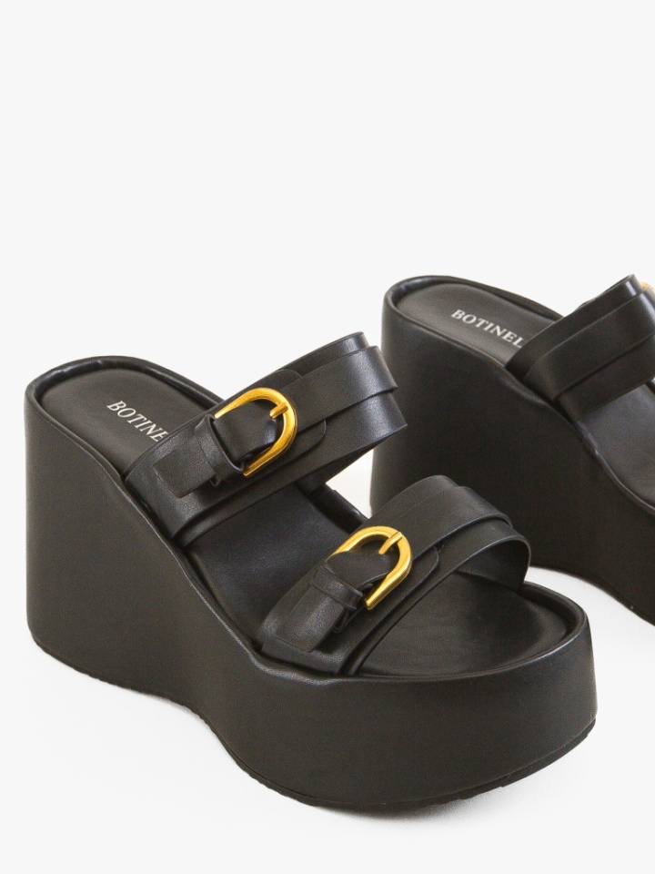 Platforme dama Kajjan Maro