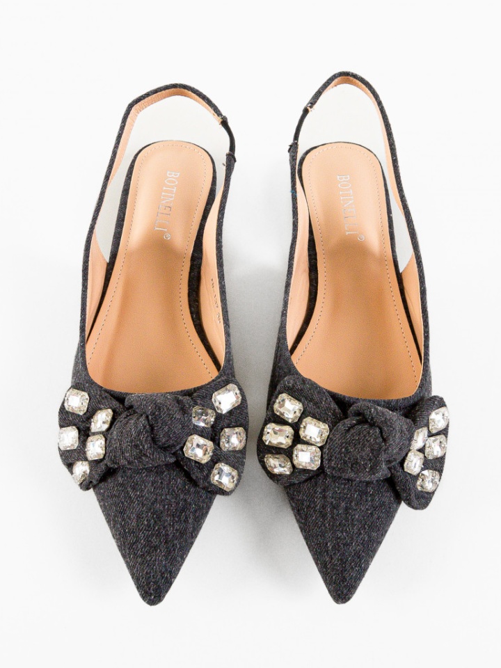 Balerini dama Zorro Negri