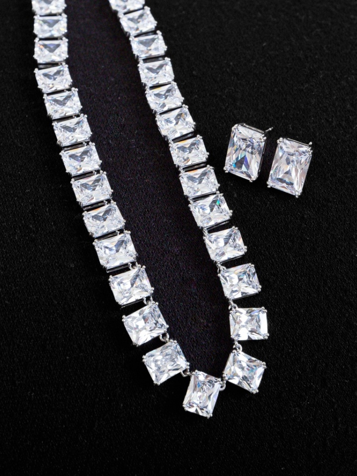 Set bijuterii Jyza Argintiu