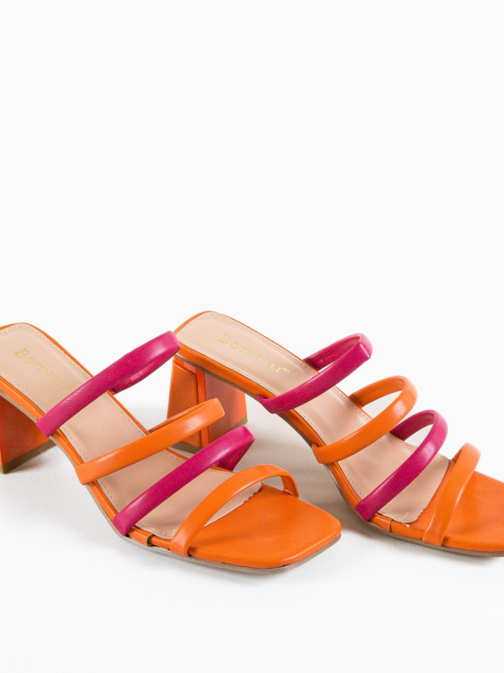 Saboti dama Hext Roz