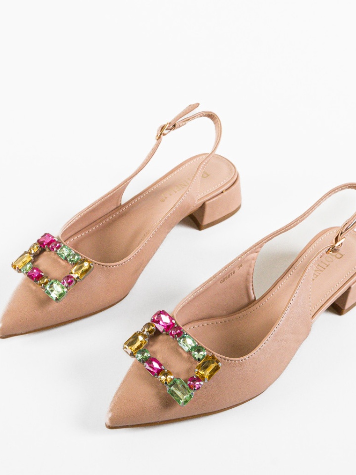 Balerini dama Migger Aurii