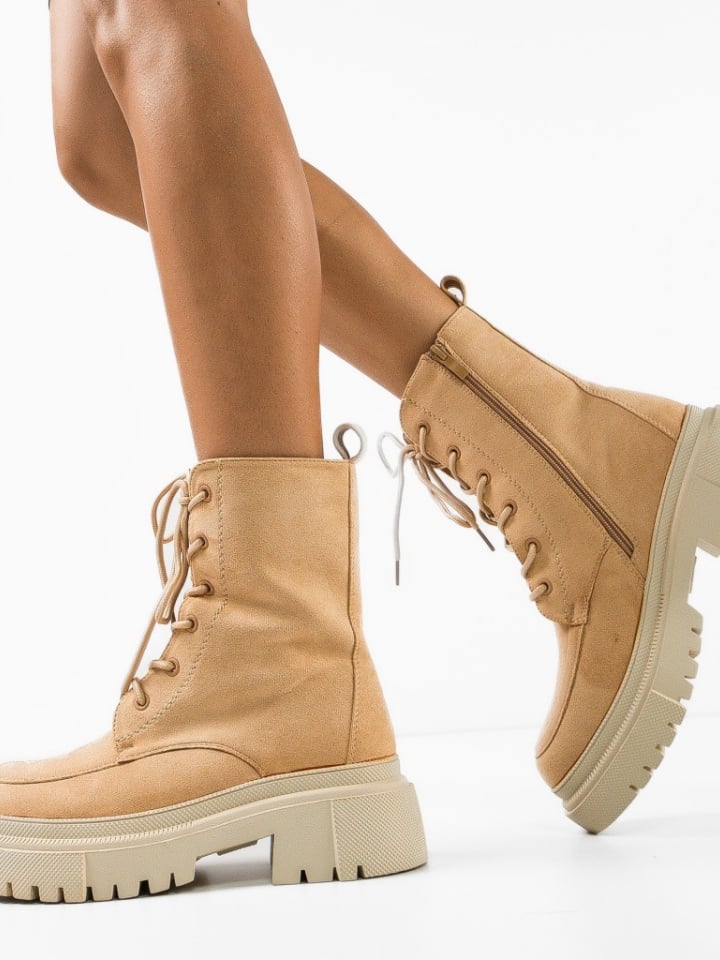 Ghete dama Julie Camel