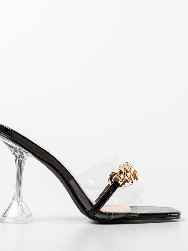 Saboti dama Yngrid Negri