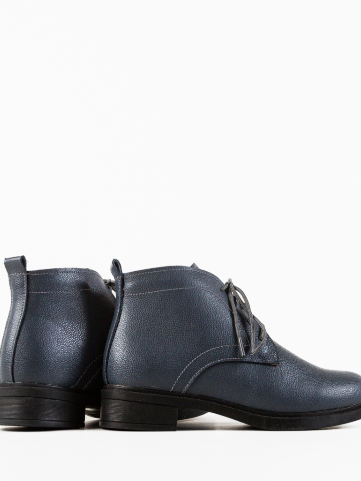 Ghete dama Tenzin Bej