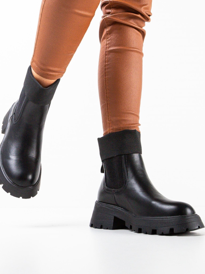 Ghete dama Lako Negre