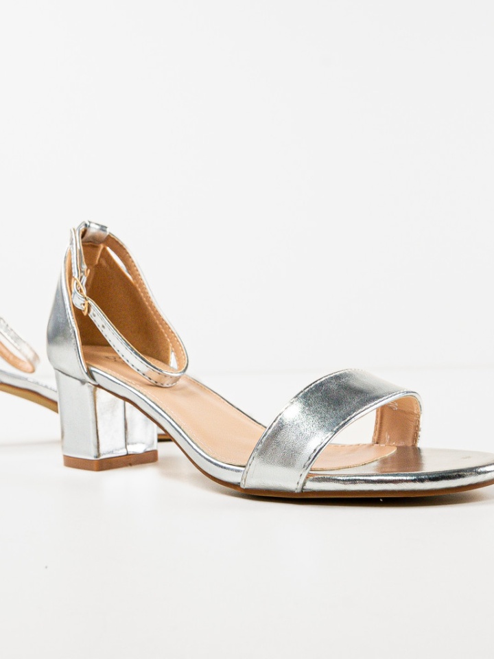 Sandale cu toc Opazy Negre