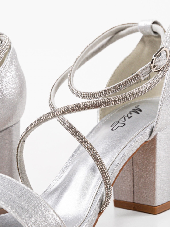 Sandale cu toc Josie Negre