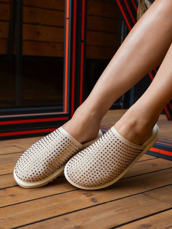 Saboti dama Brike Bej