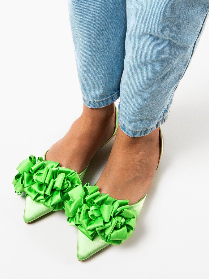 Balerini dama Fergie Verzi