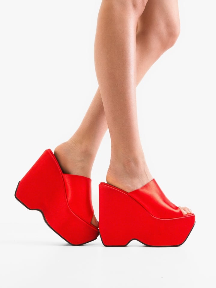 Saboti dama Kayleig Rosii