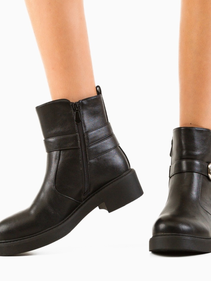 Ghete dama Boursex Negre