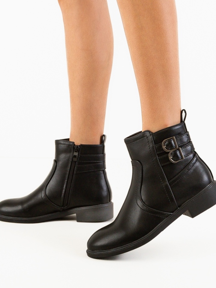 Ghete dama Karim Negre