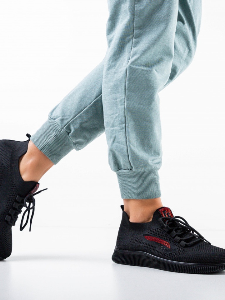 Balerini dama Jannat Grena