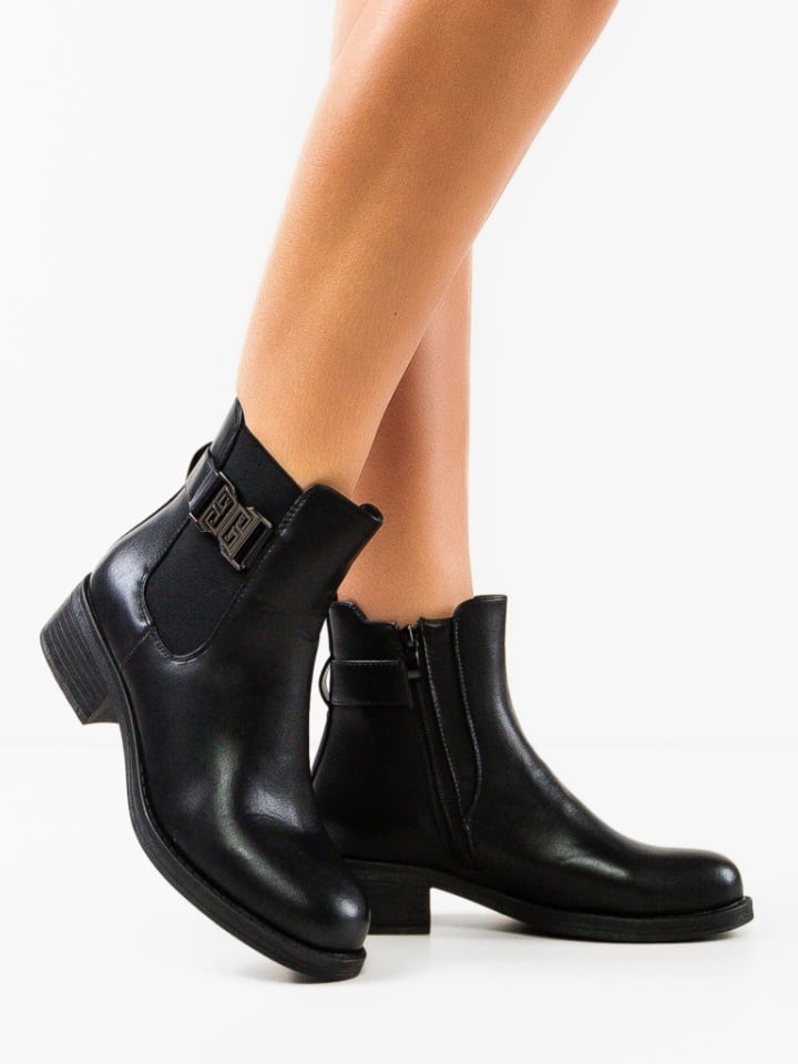 Ghete dama Saira Negre