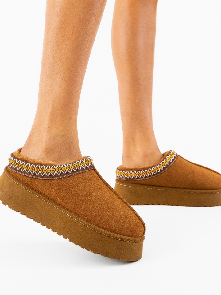 Papuci tip Ug Nilana Camel