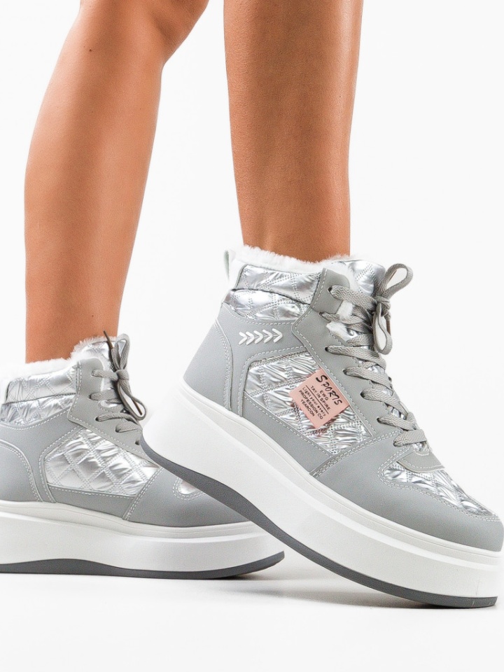 Ghete dama Magg Negre