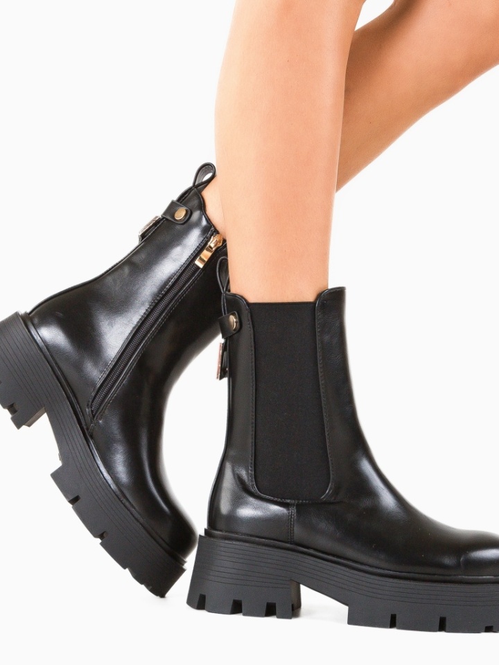 Ghete dama Mateo Negre