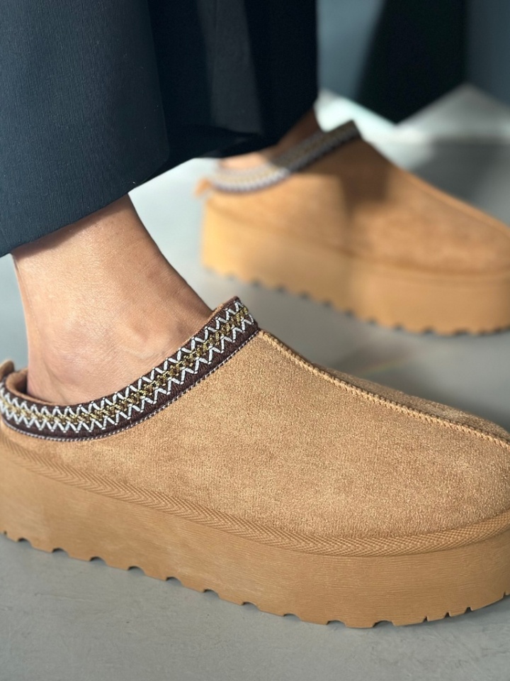 Cizme tip Ug Hamzaro Negre