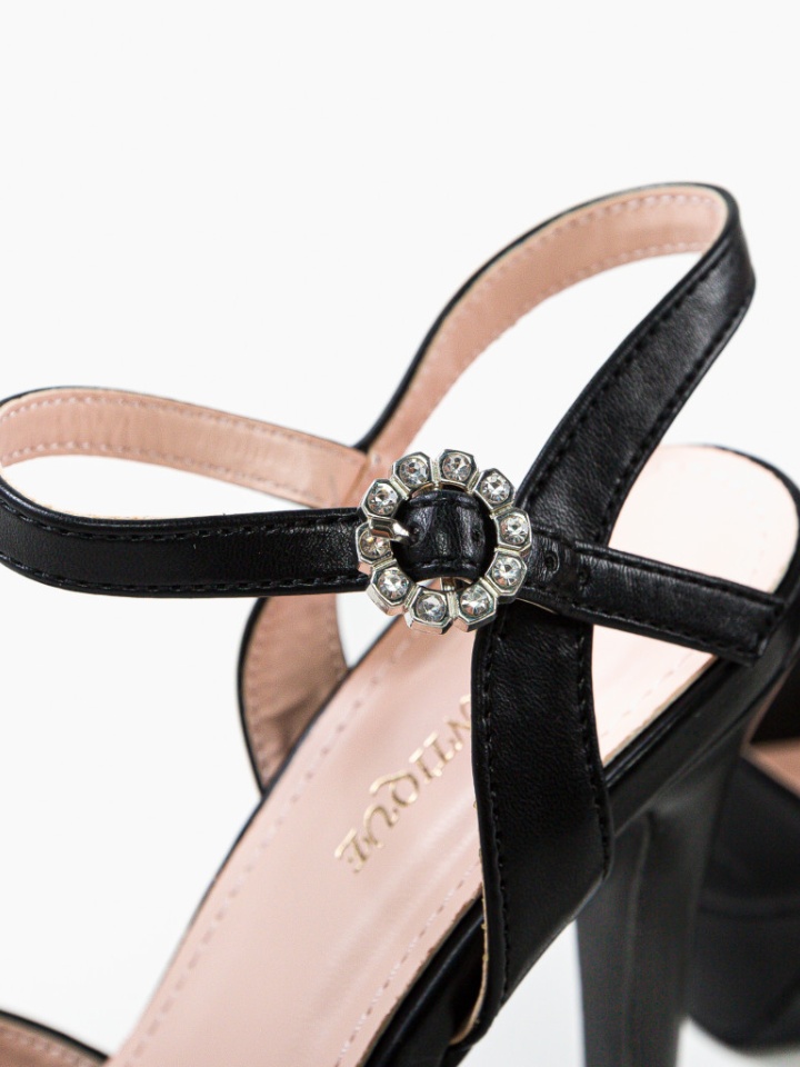 Sandale cu toc Moctez Negre