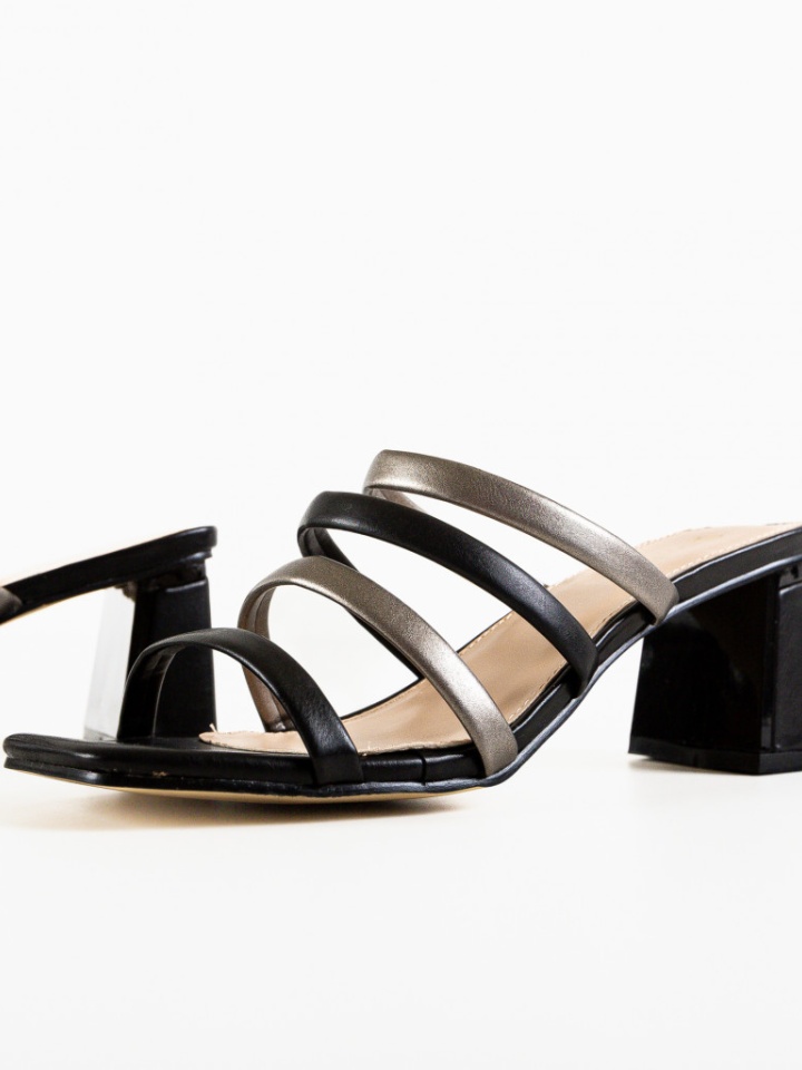 Saboti dama Hext Roz