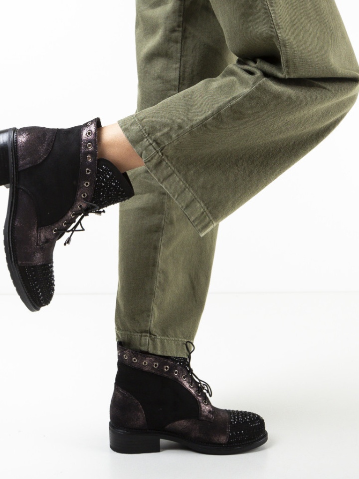 Ghete Caldwell Negre