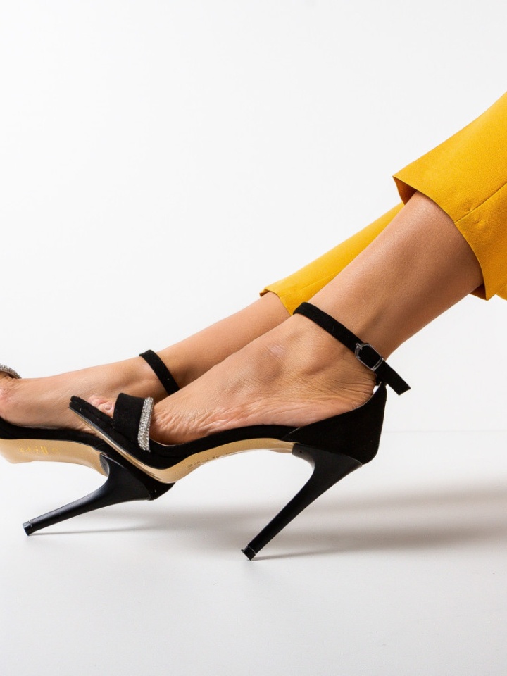 Sandale cu toc Crimson Negre