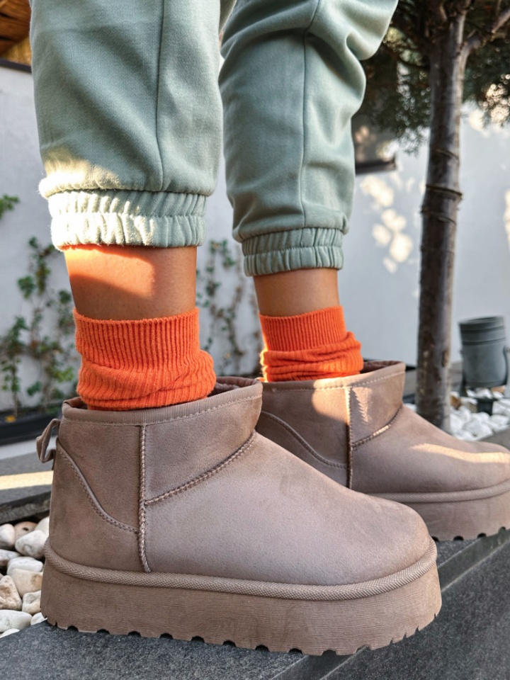 Cizme tip Ug Dora Camel