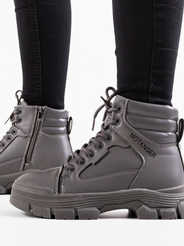 Ghete dama Motser Negre