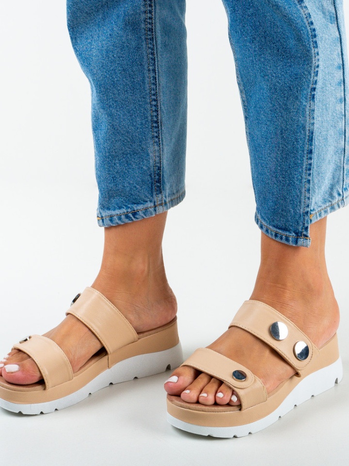 Platforme Nisioma Bej