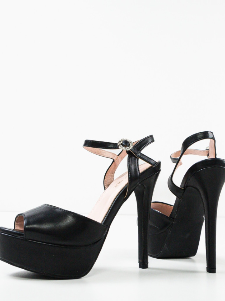 Sandale cu toc Moctez Negre