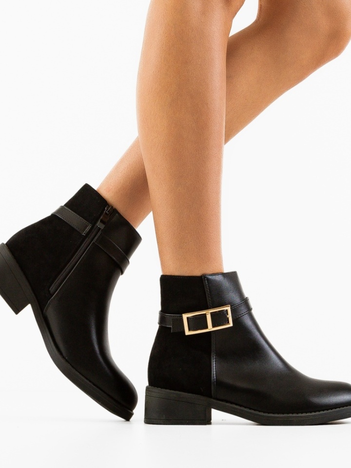 Ghete dama Ellisn Negre