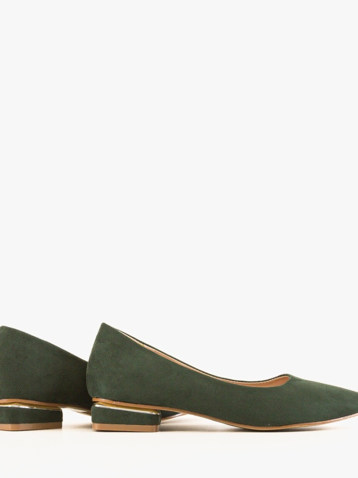 Balerini dama Chira Negri