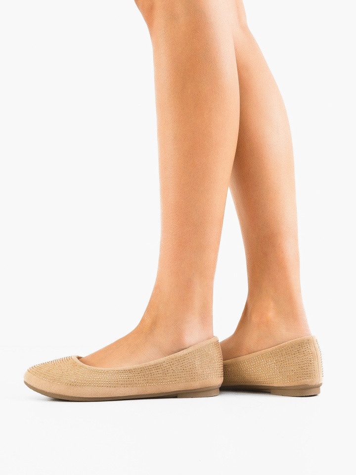 Balerini dama Cind Negri