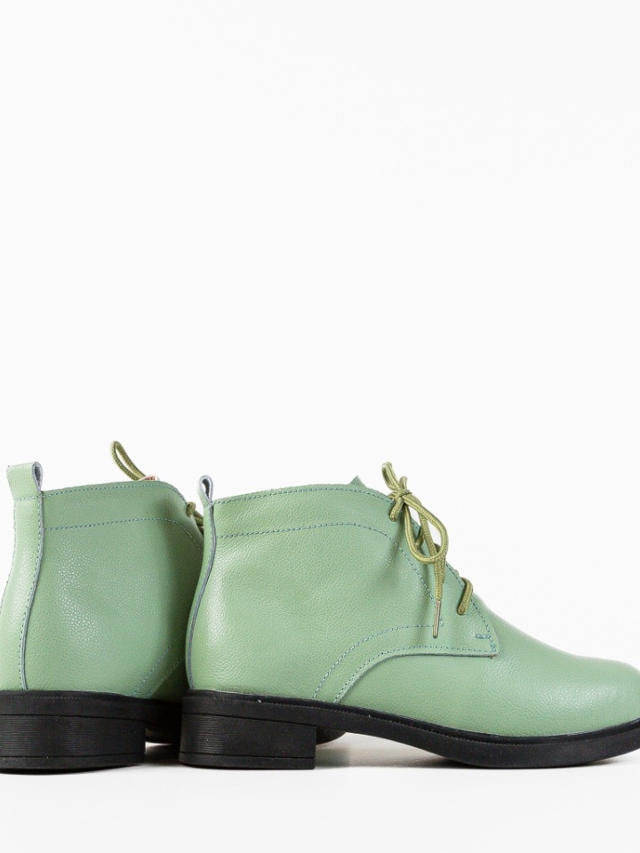 Ghete dama Tenzin Bej