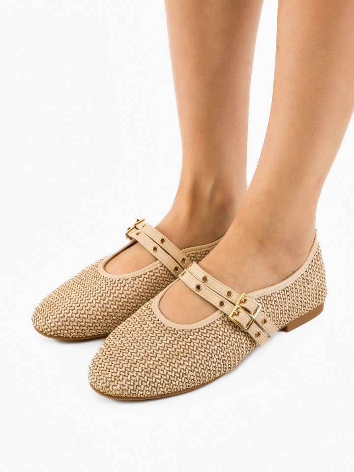 Balerini dama Peck Negri