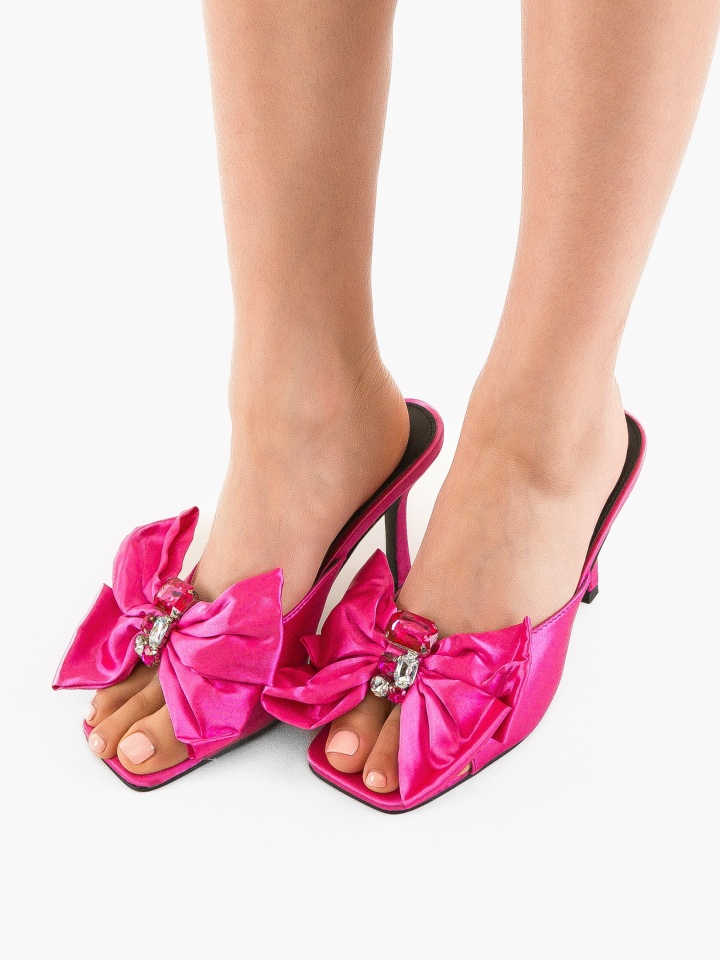 Saboti dama Paige Negri