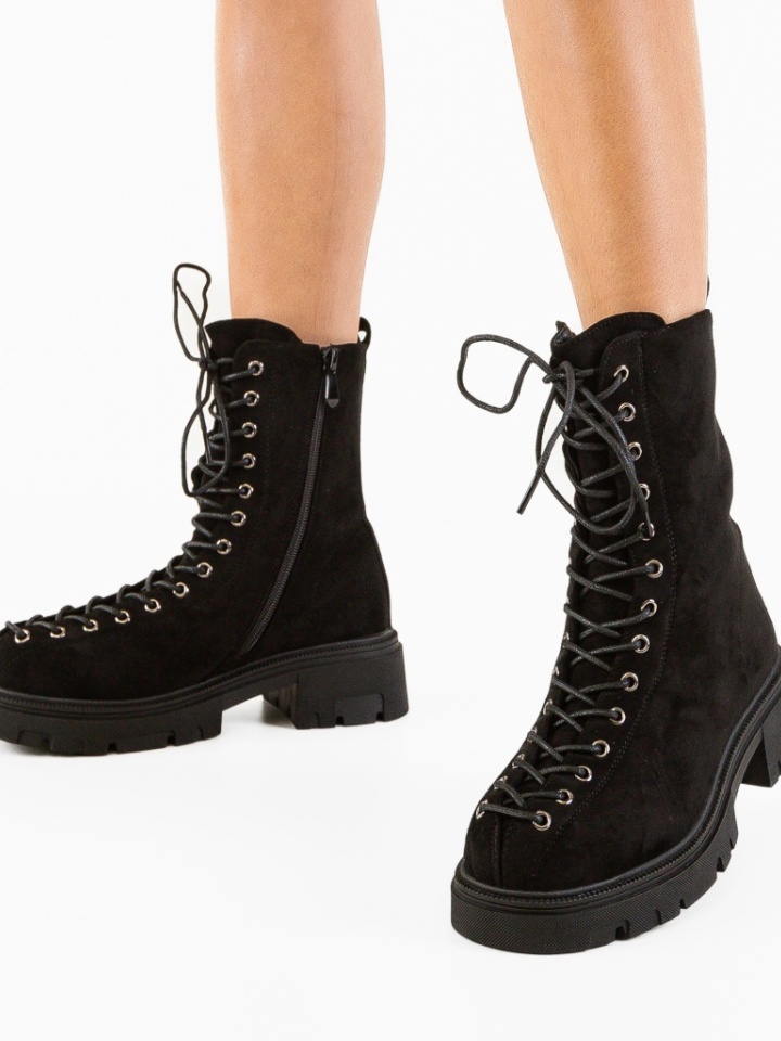 Ghete dama Tynna Rosii