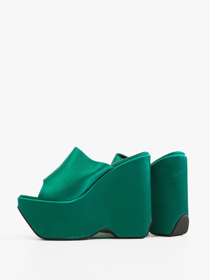 Saboti dama Kayleig Rosii